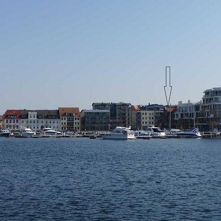 Ferienwohnung "Am Yachthafen" Objekt Id 12104-7 Waren  Eksteriør billede